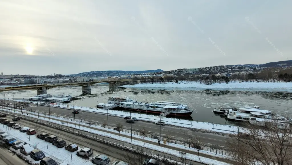 Kiadó albérlet 349000 Ft/hó áron: Budapest, XIII. kerület  Újpesti  rakpart . Mérete: 77 nm, 2 szobás | Alberlet.hu - 6651206