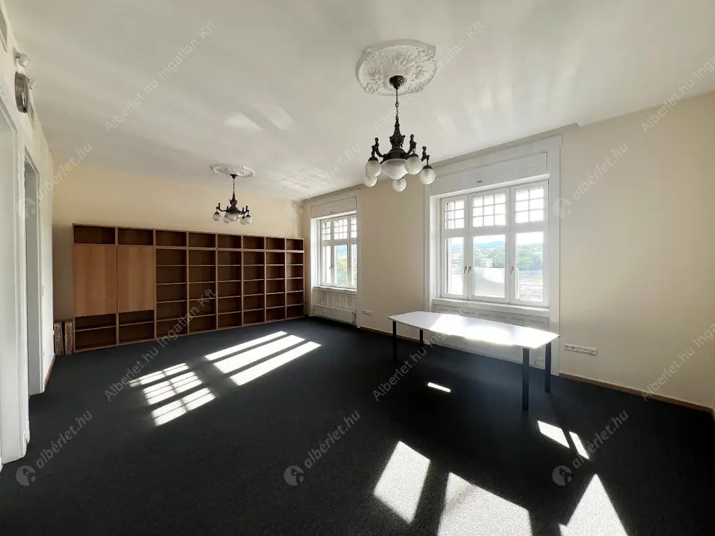 Kiadó albérlet 600000 Ft/hó áron: Budapest, XIII. kerület  Újpesti rakpart. Mérete: 90 nm, 3 szobás | Alberlet.hu - 6524966