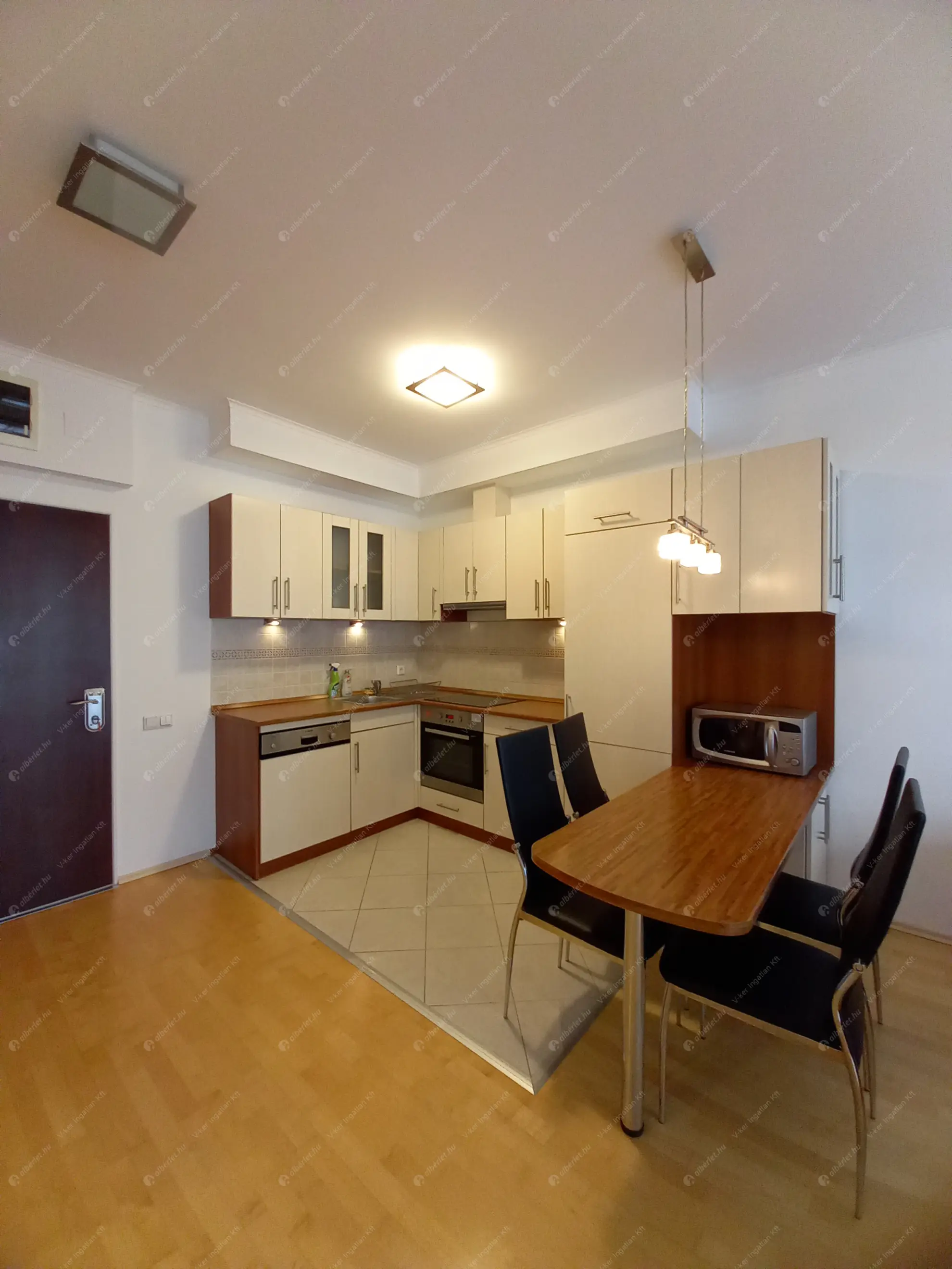 Kiadó albérlet 330000 Ft/hó áron: Budapest, XIII. kerület  Úszódaru utca. Mérete: 51 nm, 2 szobás | Alberlet.hu - 6578815