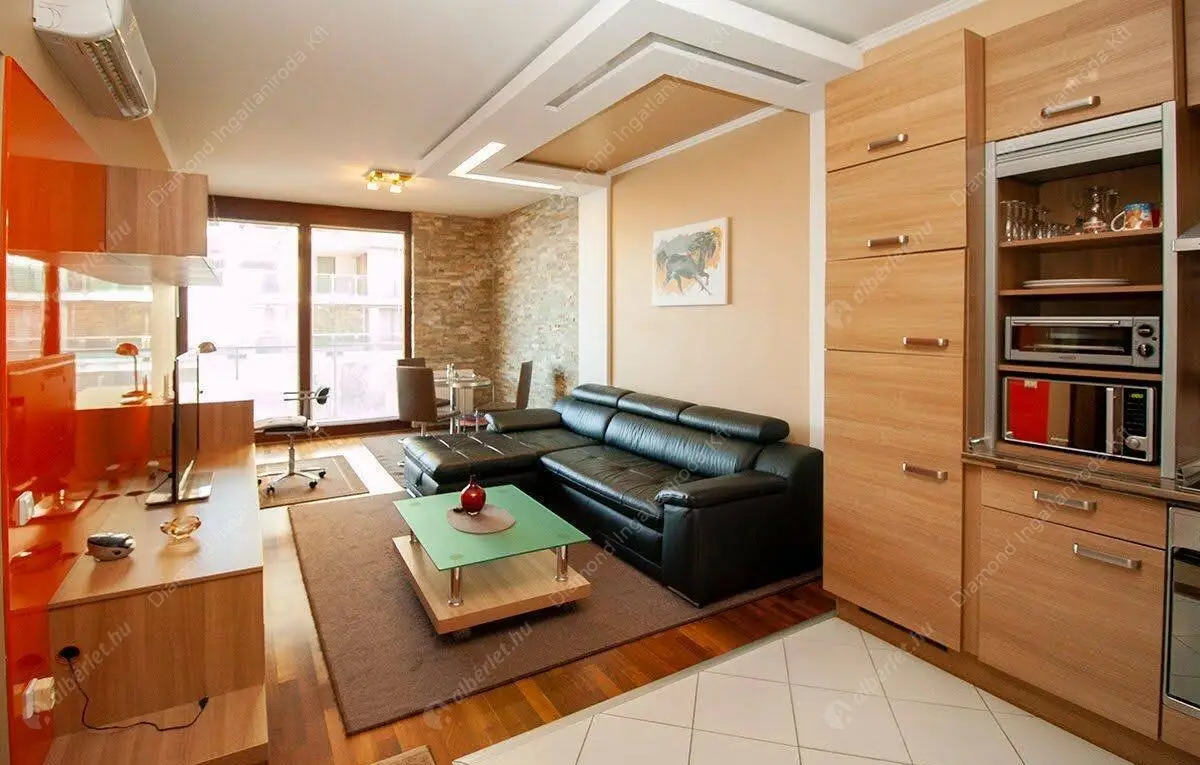 Kiadó albérlet 330000 Ft/hó áron: Budapest, XIII. kerület  Úszódaru utca. Mérete: 51 nm, 2 szobás | Alberlet.hu - 6596683