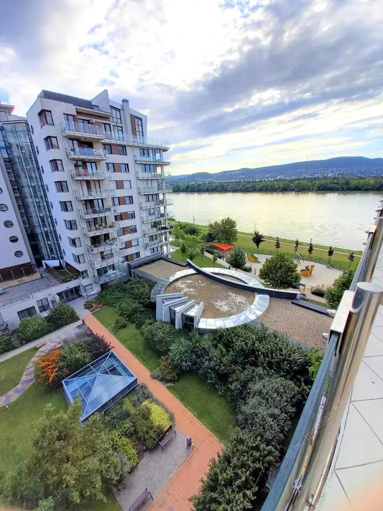 Kiadó albérlet 330000 Ft/hó áron: Budapest, XIII. kerület  Úszódaru utca. Mérete: 55 nm, 2 szobás | Alberlet.hu - 6578752