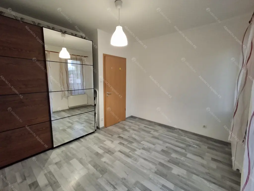 Kiadó albérlet 380000 Ft/hó áron: Budapest, XIII. kerület  Úszódaru utca. Mérete: 58 nm, 3 szobás | Alberlet.hu - 6677035