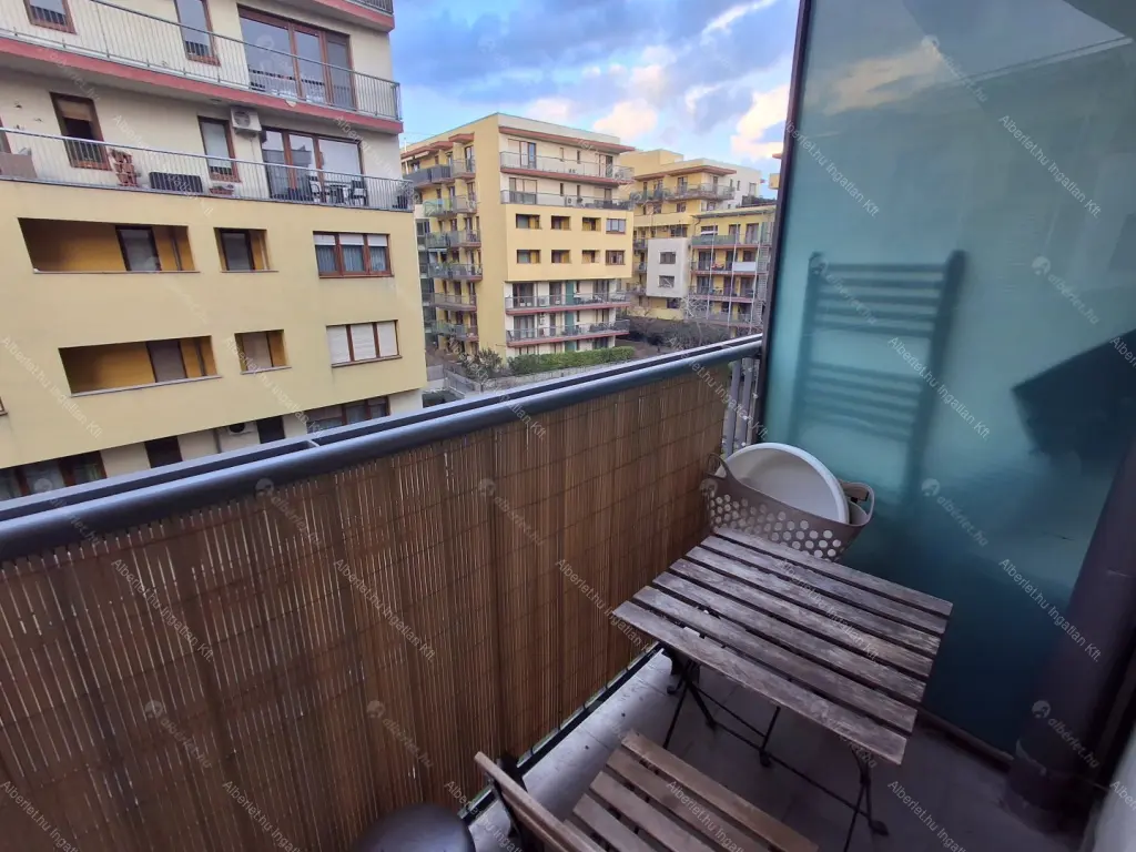 Kiadó albérlet 380000 Ft/hó áron: Budapest, XIII. kerület  Úszódaru utca. Mérete: 58 nm, 3 szobás | Alberlet.hu - 6677036