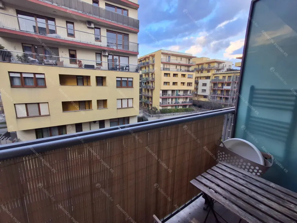 Kiadó albérlet 380000 Ft/hó áron: Budapest, XIII. kerület  Úszódaru utca. Mérete: 58 nm, 3 szobás | Alberlet.hu - 6677037