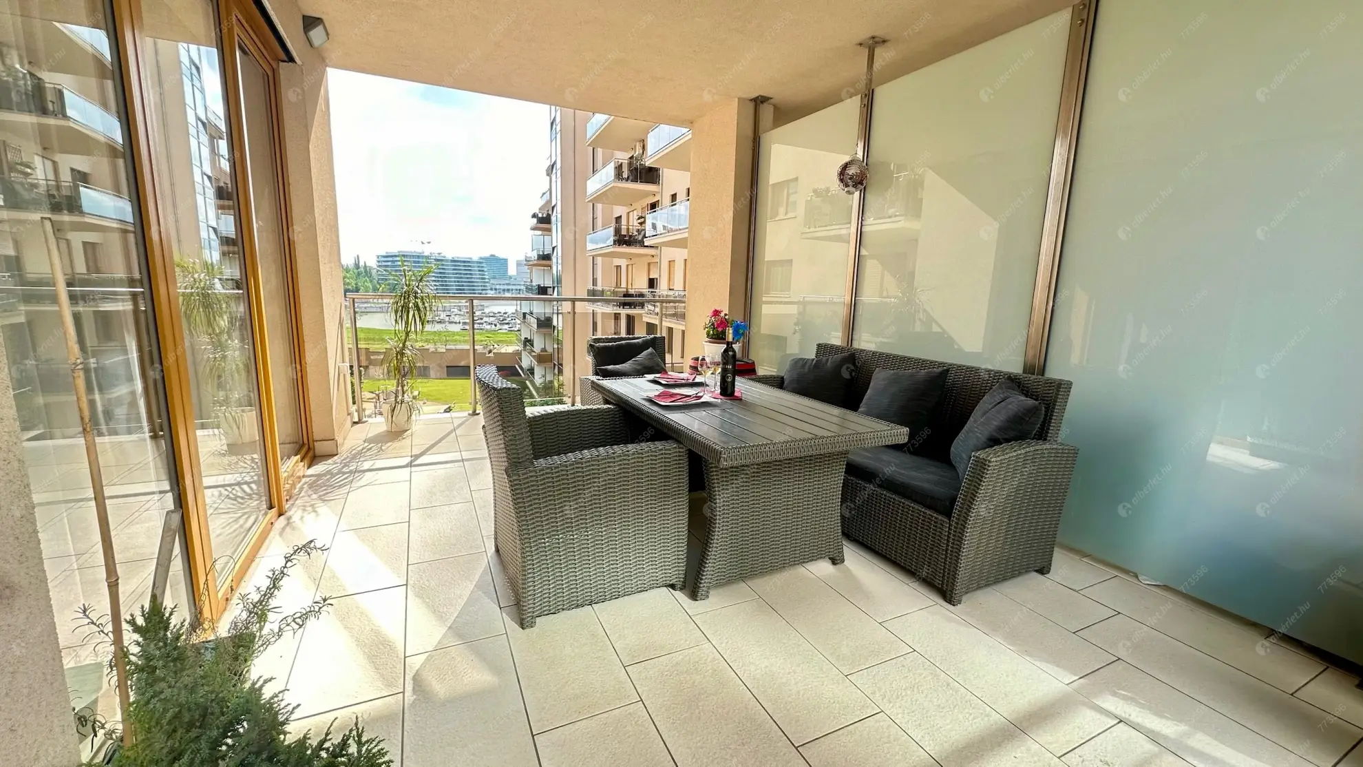 Kiadó albérlet 450000 Ft/hó áron: Budapest, XIII. kerület  Úszódaru utca. Mérete: 72 nm, 3 szobás | Alberlet.hu - 6633710