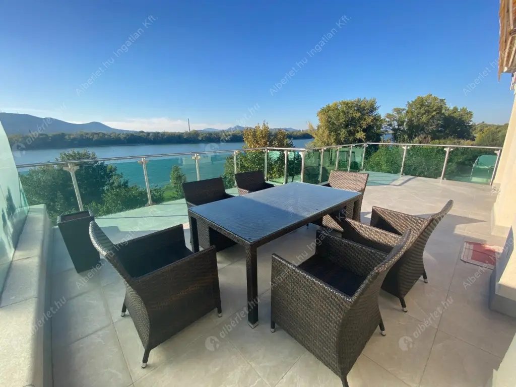 Kiadó albérlet 900000 Ft/hó áron: Budapest, XIII. kerület  Úszódaru utca. Mérete: 95 nm, 3 szobás | Alberlet.hu - 6576312