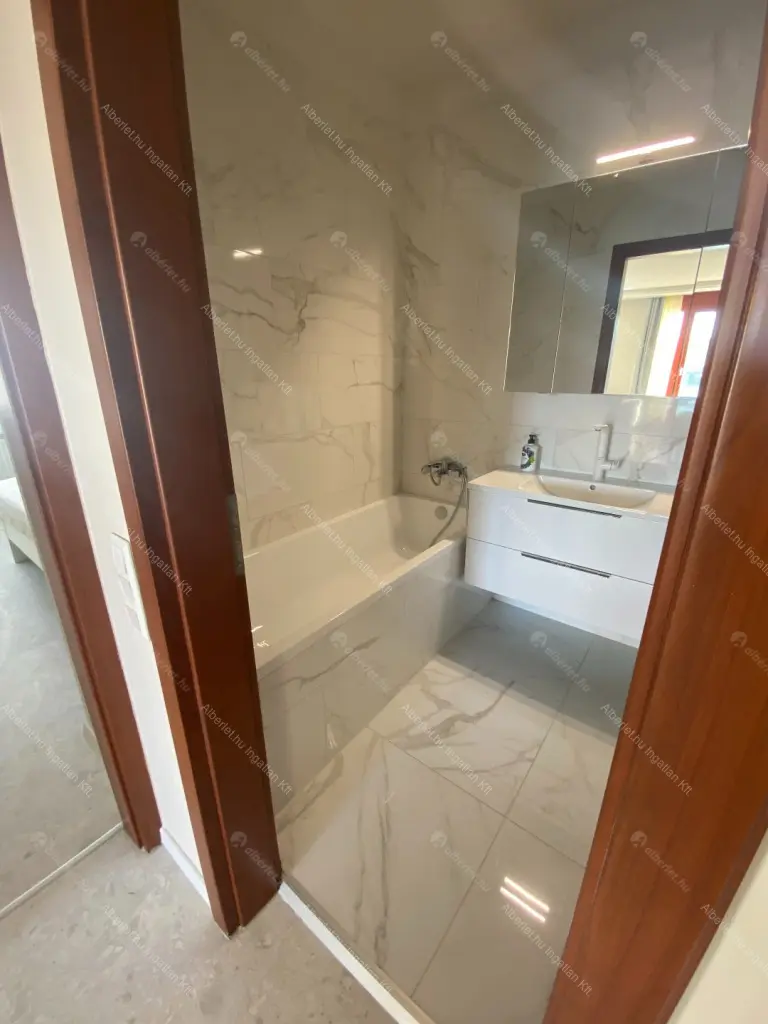 Kiadó albérlet 799000 Ft/hó áron: Budapest, XIII. kerület  Úszódaru utca. Mérete: 95 nm, 3 szobás | Alberlet.hu - 6669963