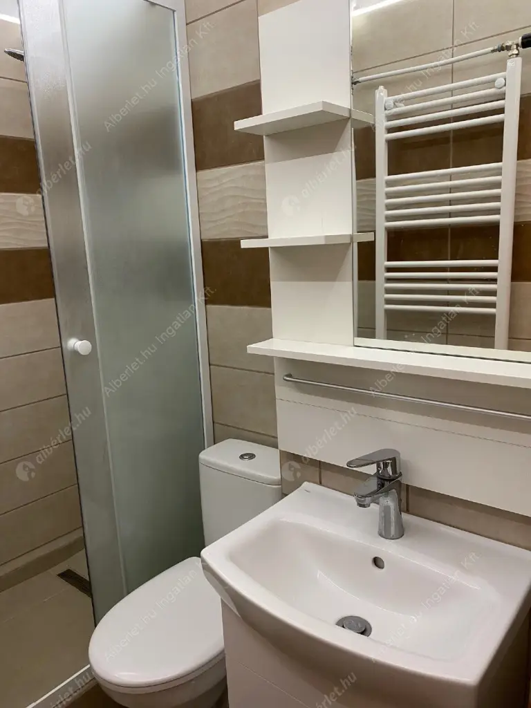 Kiadó albérlet 220000 Ft/hó áron: Budapest, XIII. kerület  Üteg utca. Mérete: 35 nm, 1 szobás | Alberlet.hu - 6594993