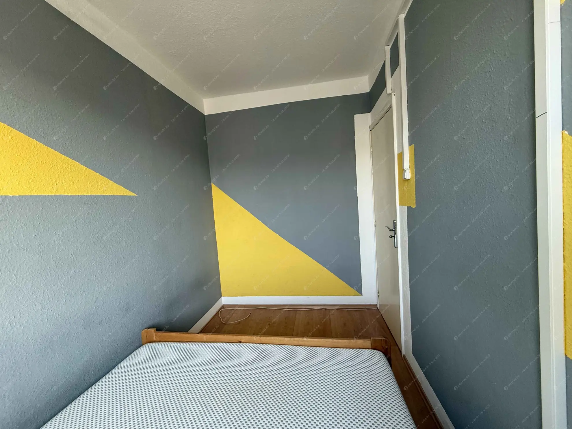 Kiadó albérlet 190000 Ft/hó áron: Budapest, XIII. kerület  Üteg utca. Mérete: 35 nm, 1 szobás | Alberlet.hu - 6631497