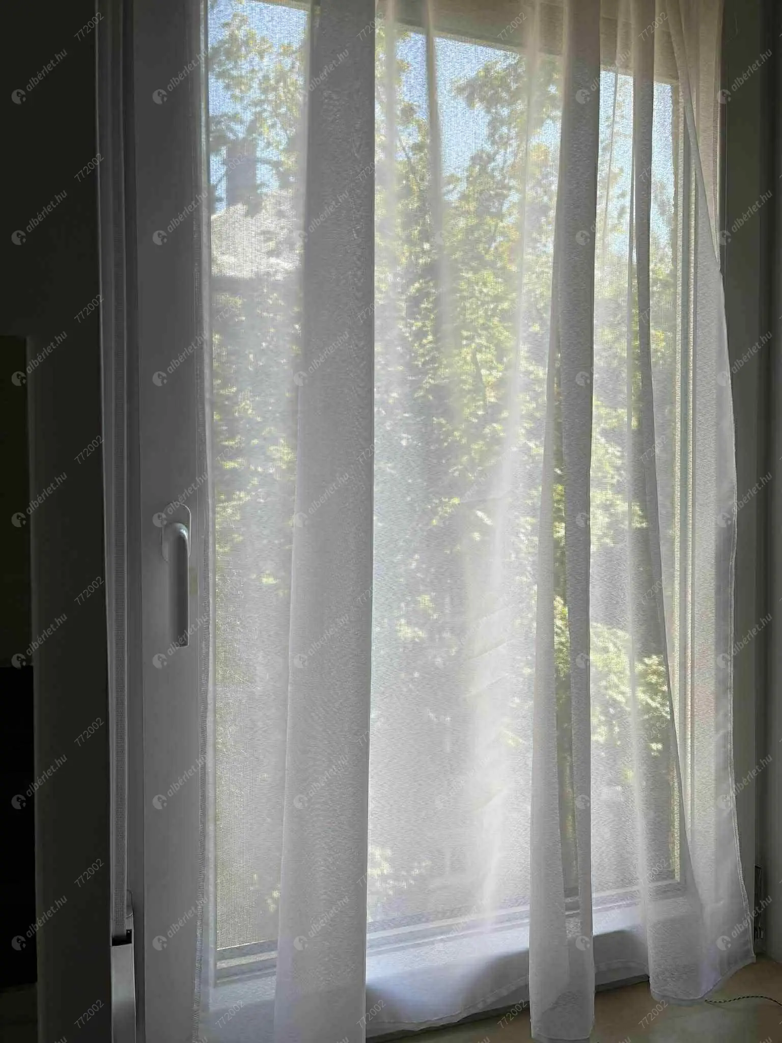 Kiadó albérlet 220000 Ft/hó áron: Budapest, XIII. kerület  Váci út. Mérete: 33 nm, 1 szobás | Alberlet.hu - 6601975