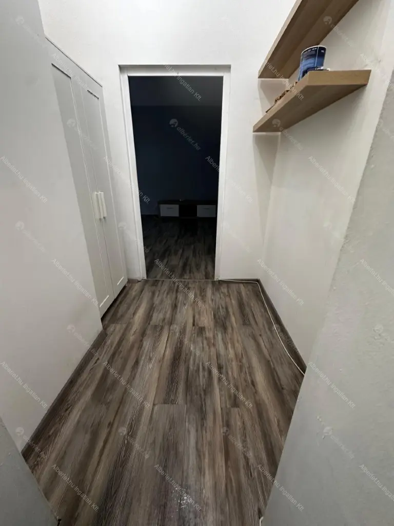 Kiadó albérlet 250000 Ft/hó áron: Budapest, XIII. kerület  Váci út. Mérete: 39 nm, 1 szobás | Alberlet.hu - 6688368