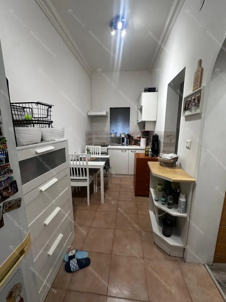 Kiadó albérlet 250000 Ft/hó áron: Budapest, XIII. kerület  Váci út. Mérete: 39 nm, 1 szobás | Alberlet.hu - 6690443