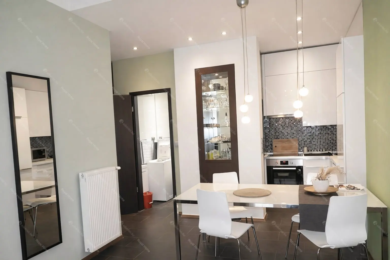 Kiadó albérlet 250000 Ft/hó áron: Budapest, XIII. kerület  Váci út. Mérete: 40 nm, 1 szobás | Alberlet.hu - 6640638