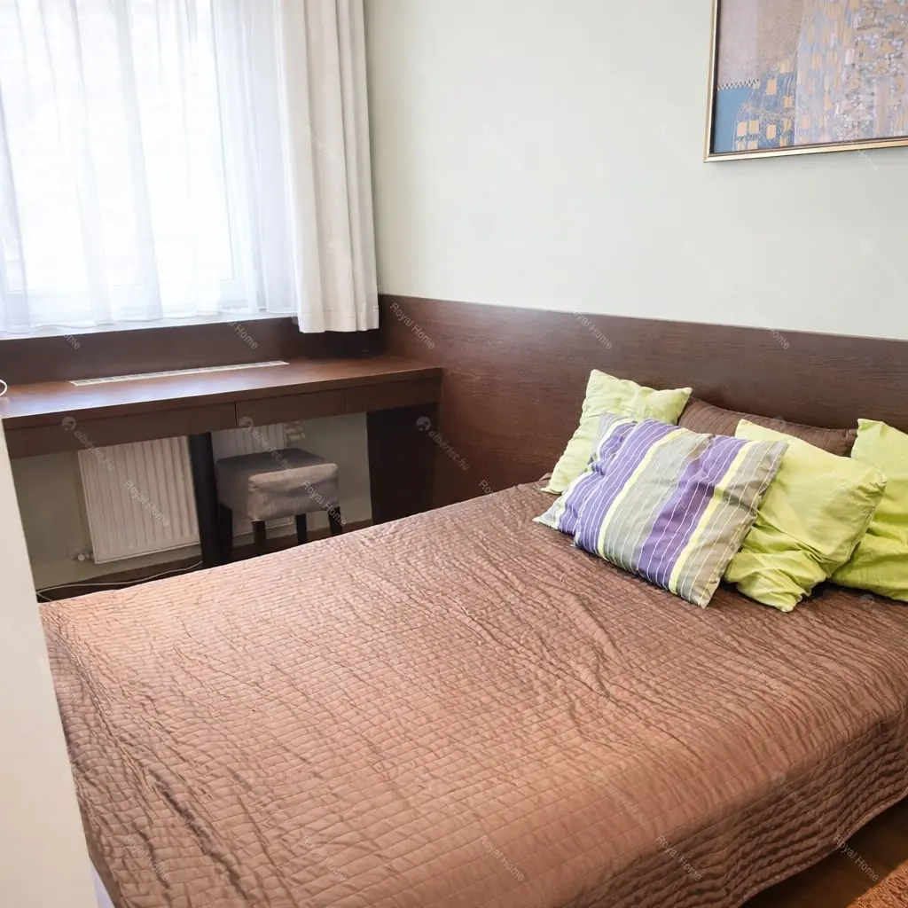 Kiadó albérlet 250000 Ft/hó áron: Budapest, XIII. kerület  Váci út. Mérete: 40 nm, 1 szobás | Alberlet.hu - 6640641