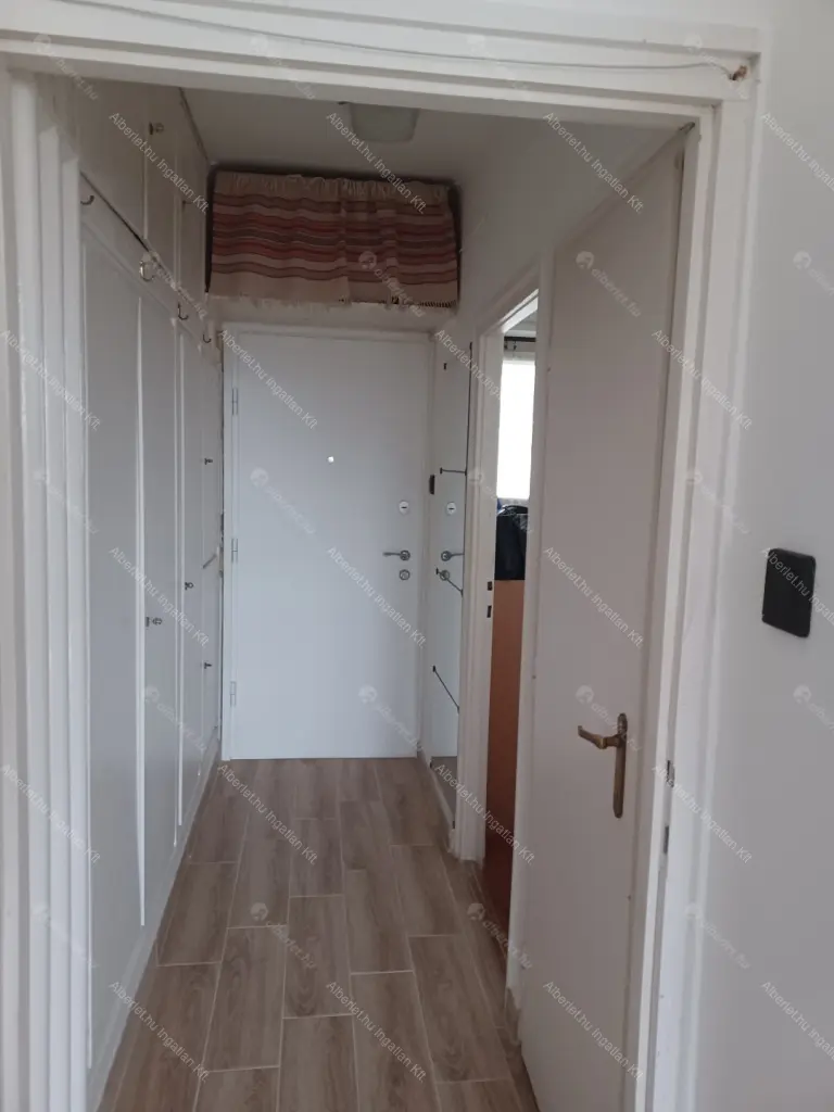 Kiadó albérlet 220000 Ft/hó áron: Budapest, XIII. kerület  Váci út. Mérete: 47 nm, 1 szobás | Alberlet.hu - 6662696