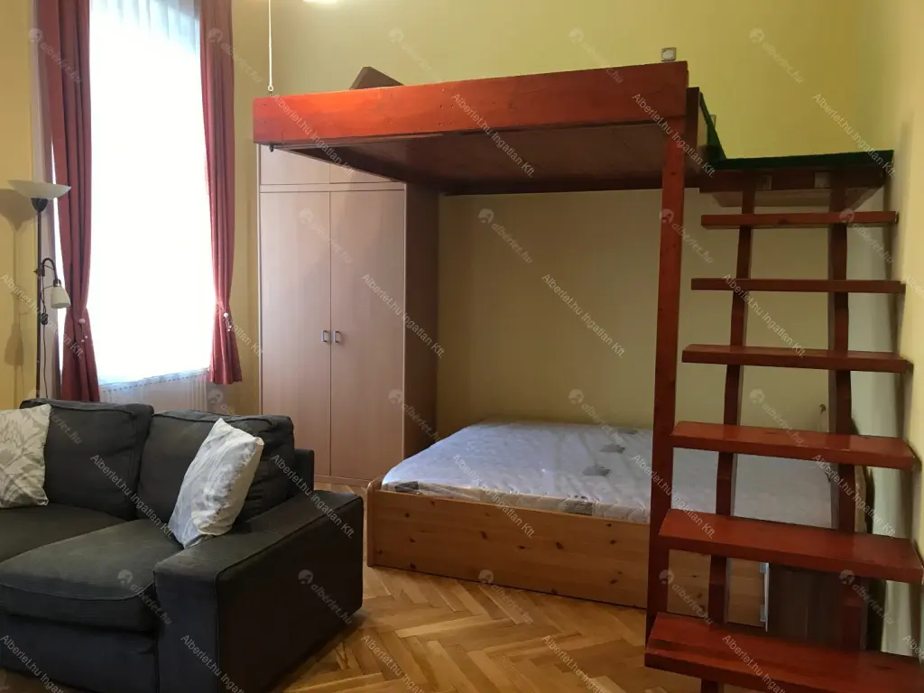 Kiadó albérlet 225000 Ft/hó áron: Budapest, XIII. kerület  Váci út. Mérete: 50 nm, 1 szobás | Alberlet.hu - 6700786