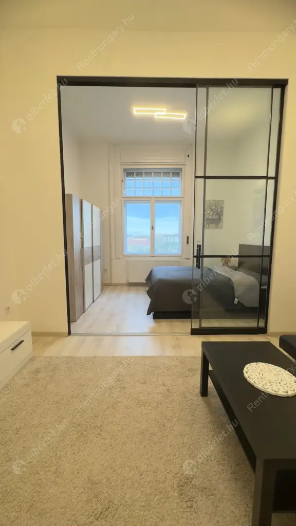 Kiadó albérlet 370000 Ft/hó áron: Budapest, XIII. kerület  Váci út. Mérete: 54 nm, 2 szobás | Alberlet.hu - 6574486
