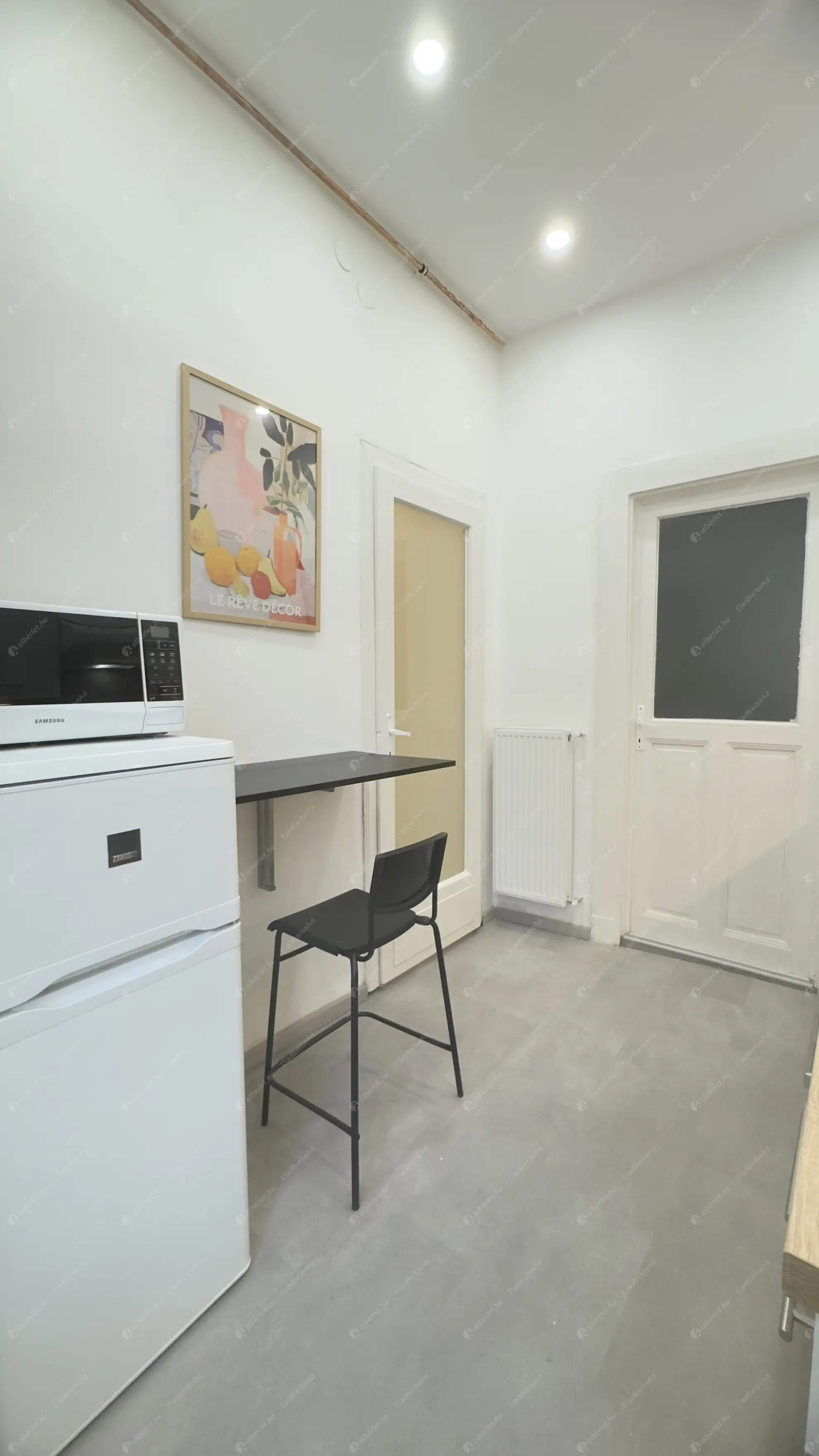 Kiadó albérlet 370000 Ft/hó áron: Budapest, XIII. kerület  Váci út. Mérete: 54 nm, 2 szobás | Alberlet.hu - 6569238