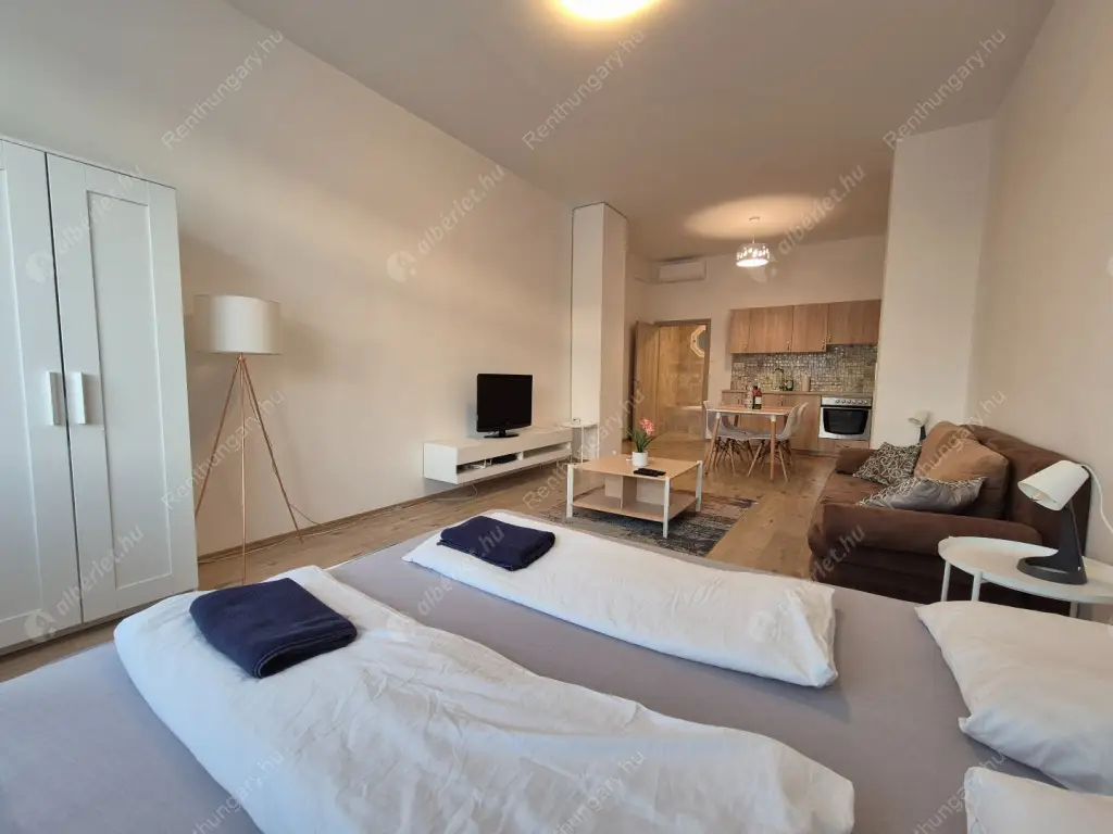 Kiadó albérlet 279000 Ft/hó áron: Budapest, XIII. kerület  Váci út. Mérete: 75 nm, 2 szobás | Alberlet.hu - 6549446