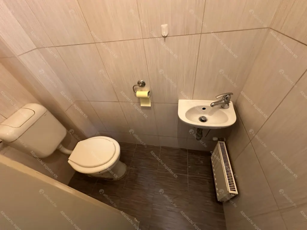 Kiadó albérlet 380000 Ft/hó áron: Budapest, XIII. kerület  Váci út. Mérete: 80 nm, 3 szobás | Alberlet.hu - 6681862