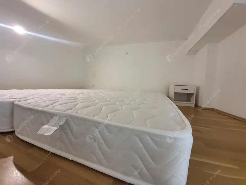 Kiadó albérlet 200000 Ft/hó áron: Budapest, XIII. kerület  Visegrádi  . Mérete: 30 nm, 1 szobás | Alberlet.hu - 6182545