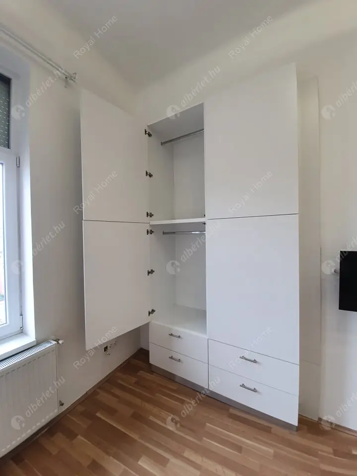 Kiadó albérlet 200000 Ft/hó áron: Budapest, XIII. kerület  Visegrádi  . Mérete: 30 nm, 1 szobás | Alberlet.hu - 6182547
