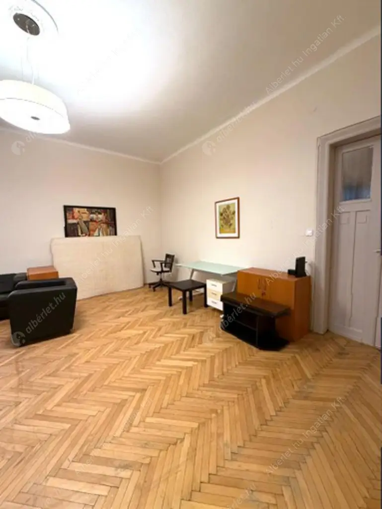 Kiadó albérlet 300000 Ft/hó áron: Budapest, XIII. kerület  Visegrádi utca. Mérete: 100 nm, 3 szobás | Alberlet.hu - 6614638