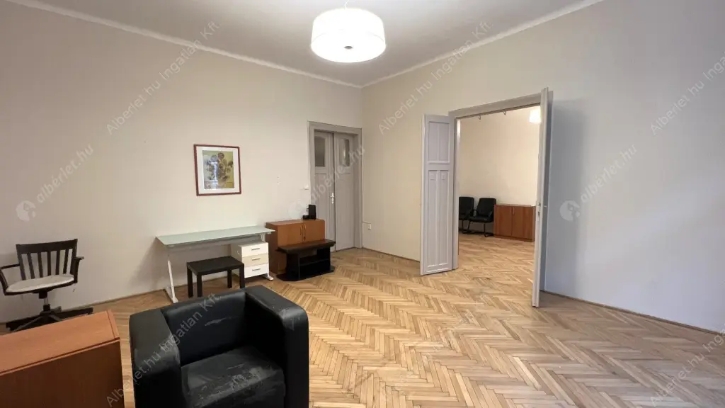 Kiadó albérlet 300000 Ft/hó áron: Budapest, XIII. kerület  Visegrádi utca. Mérete: 100 nm, 3 szobás | Alberlet.hu - 6624419