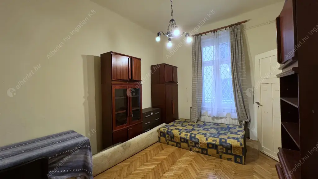 Kiadó albérlet 300000 Ft/hó áron: Budapest, XIII. kerület  Visegrádi utca. Mérete: 100 nm, 3 szobás | Alberlet.hu - 6624423