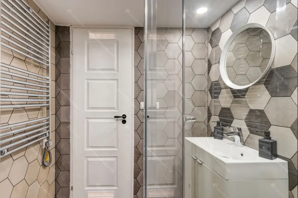 Kiadó albérlet 220000 Ft/hó áron: Budapest, XIII. kerület  Visegrádi utca. Mérete: 24 nm, 1 szobás | Alberlet.hu - 5621413