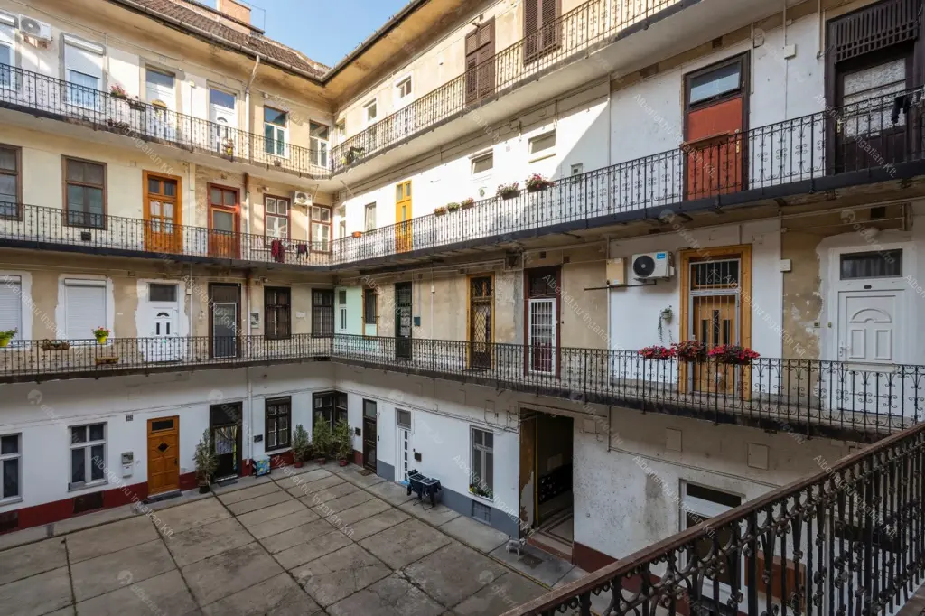 Kiadó albérlet 220000 Ft/hó áron: Budapest, XIII. kerület  Visegrádi utca. Mérete: 24 nm, 1 szobás | Alberlet.hu - 5621416