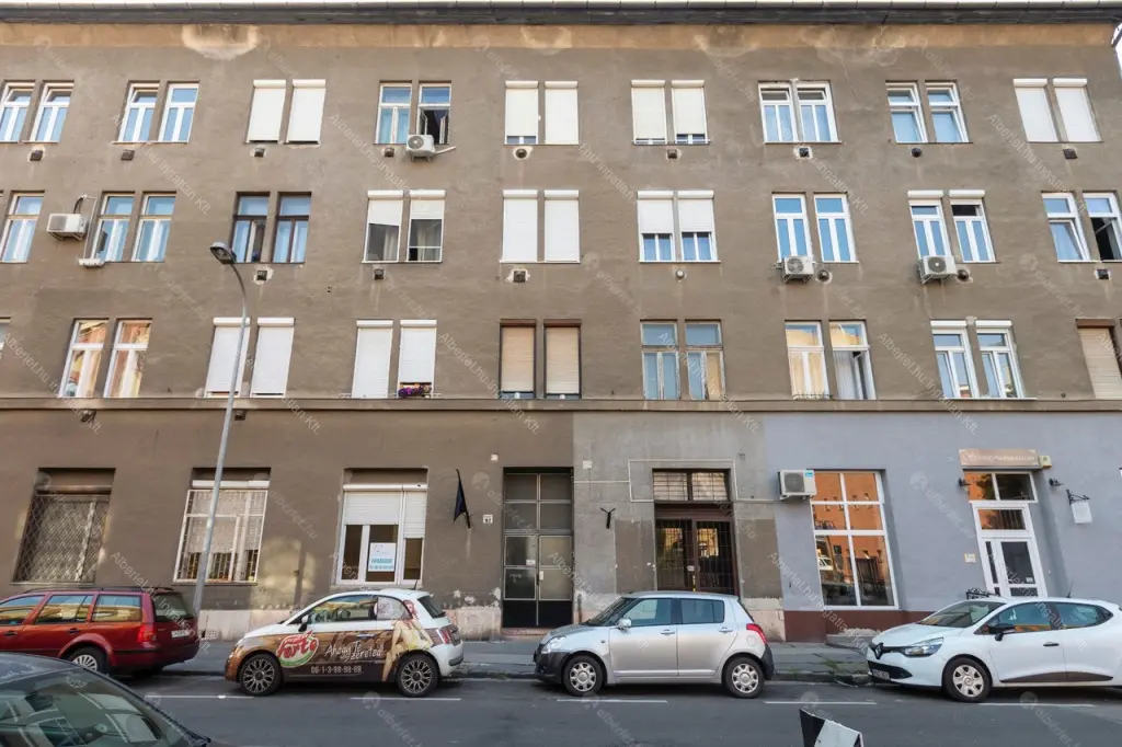 Kiadó albérlet 220000 Ft/hó áron: Budapest, XIII. kerület  Visegrádi utca. Mérete: 24 nm, 1 szobás | Alberlet.hu - 5621419