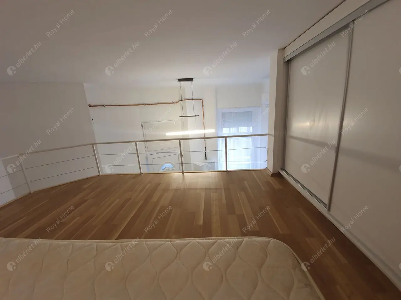 Kiadó albérlet 200000 Ft/hó áron: Budapest, XIII. kerület  Visegrádi utca. Mérete: 25 nm, 1 szobás | Alberlet.hu - 5328505