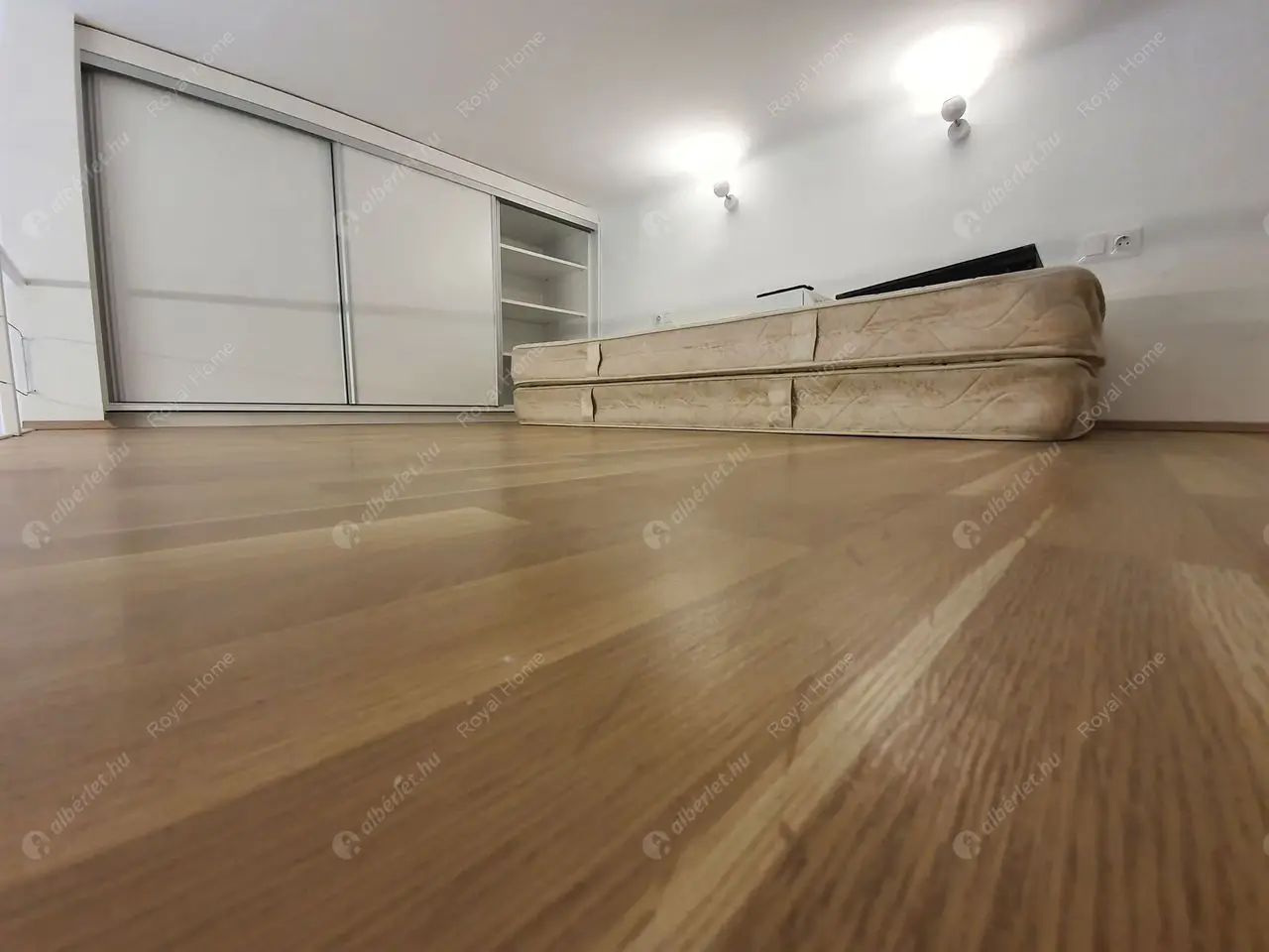 Kiadó albérlet 200000 Ft/hó áron: Budapest, XIII. kerület  Visegrádi utca. Mérete: 25 nm, 1 szobás | Alberlet.hu - 5328506