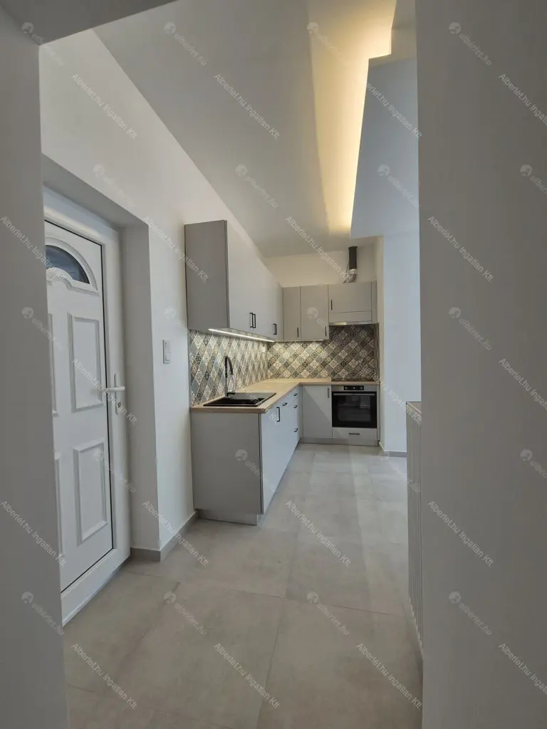 Kiadó albérlet 250000 Ft/hó áron: Budapest, XIII. kerület  Visegrádi utca. Mérete: 39 nm, 1 szobás | Alberlet.hu - 6653168