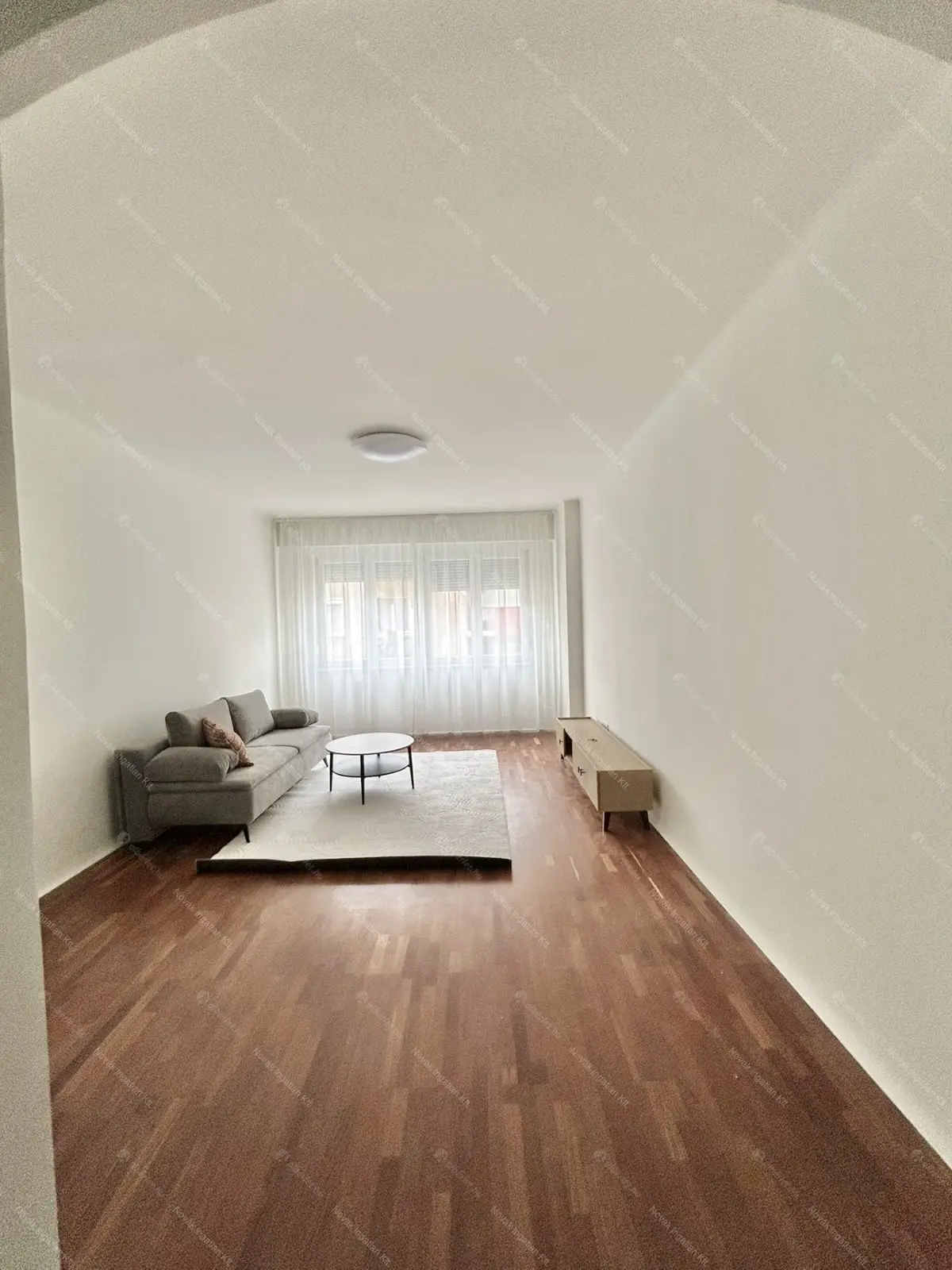 Kiadó albérlet 300000 Ft/hó áron: Budapest, XIII. kerület  Visegrádi utca. Mérete: 54 nm, 1 szobás | Alberlet.hu - 6650173