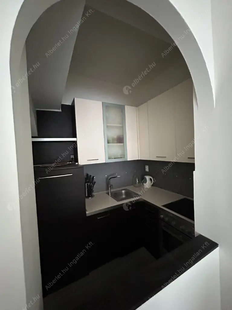 Kiadó albérlet 390000 Ft/hó áron: Budapest, XIII. kerület  Visegrádi utca. Mérete: 54 nm, 2 szobás | Alberlet.hu - 6635056