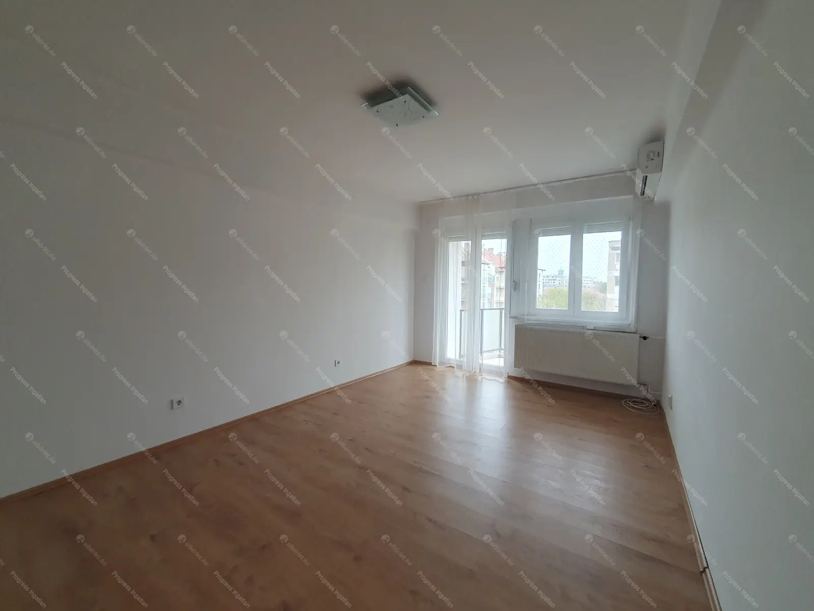 Kiadó albérlet 260000 Ft/hó áron: Budapest, XIII. kerület  Visegrádi utca. Mérete: 55 nm, 2 szobás | Alberlet.hu - 6676331