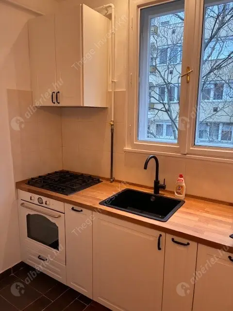 Kiadó albérlet 330000 Ft/hó áron: Budapest, XIII. kerület  Visegrádi utca. Mérete: 74 nm, 1 szobás | Alberlet.hu - 6624334