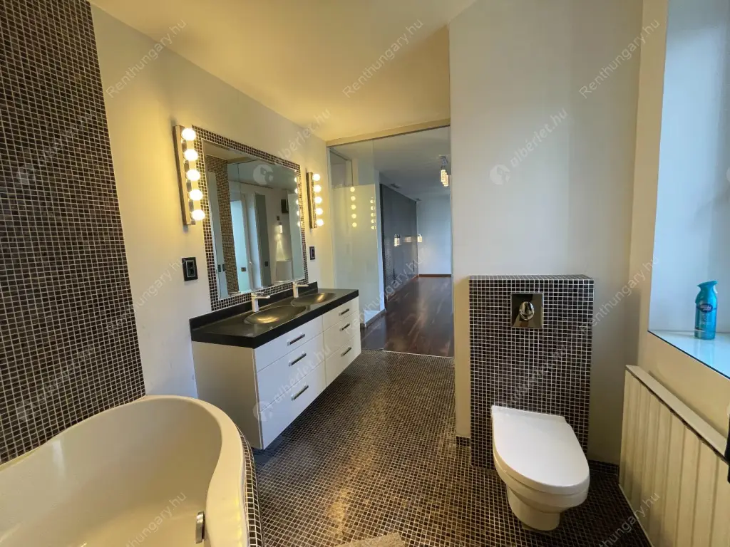 Kiadó albérlet 850000 Ft/hó áron: Budapest, XIII. kerület  Viza utca. Mérete: 120 nm, 3 szobás | Alberlet.hu - 6595885