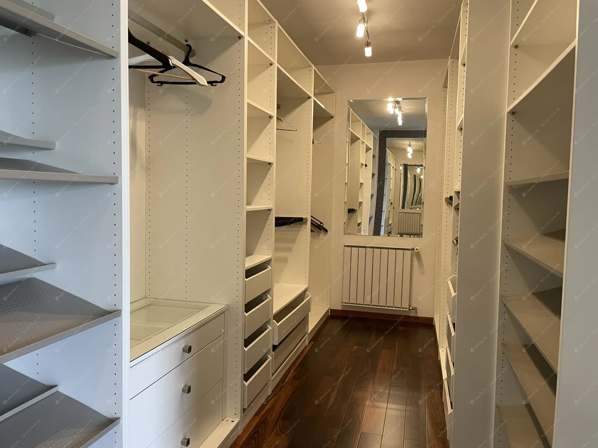 Kiadó albérlet 850000 Ft/hó áron: Budapest, XIII. kerület  Viza utca. Mérete: 120 nm, 3 szobás | Alberlet.hu - 6589967