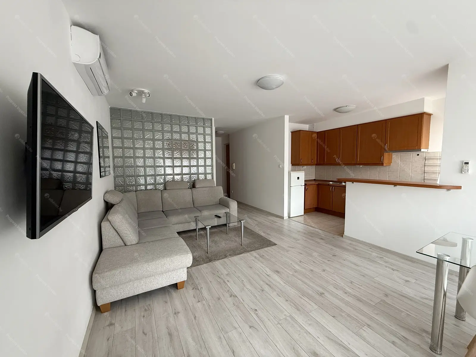 Kiadó albérlet 370000 Ft/hó áron: Budapest, XIII. kerület  Viza utca. Mérete: 60 nm, 2 szobás | Alberlet.hu - 6685032