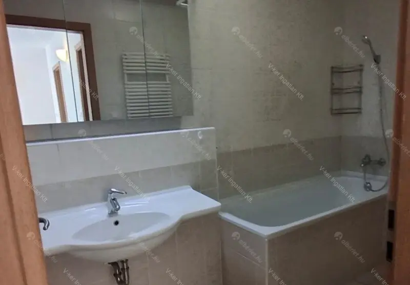 Kiadó albérlet 370000 Ft/hó áron: Budapest, XIII. kerület  Viza utca. Mérete: 67 nm, 2 szobás | Alberlet.hu - 6680079