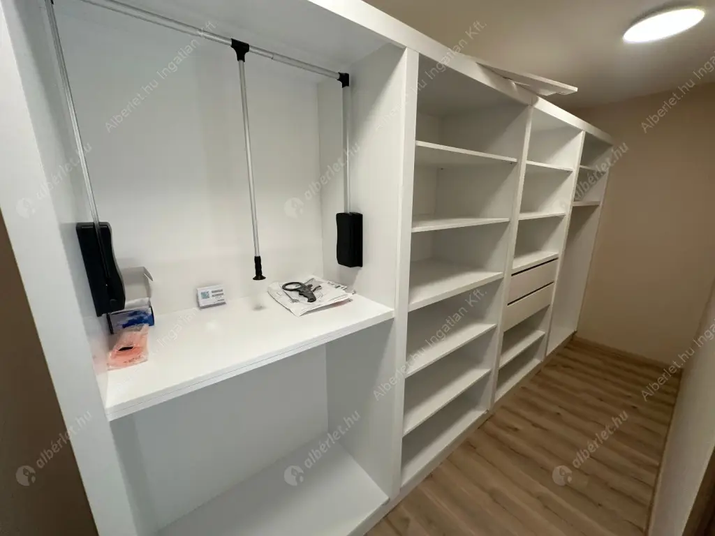 Kiadó albérlet 440000 Ft/hó áron: Budapest, XIV. kerület  Álmos vezér útja. Mérete: 108 nm, 3 szobás | Alberlet.hu - 6574693