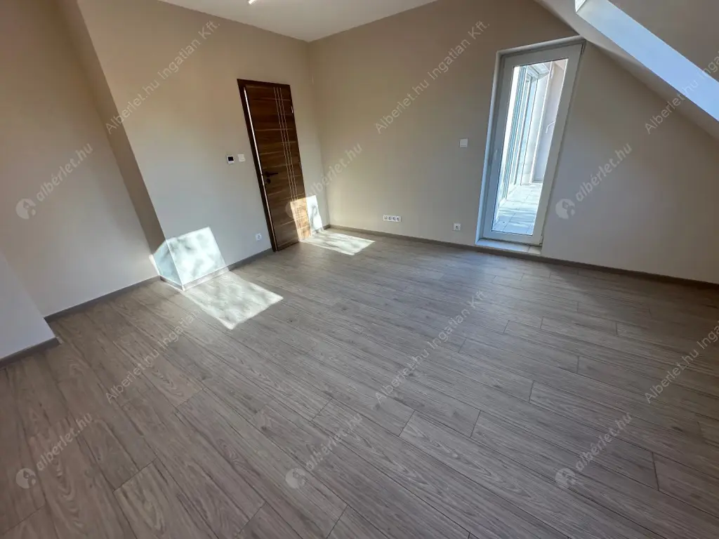 Kiadó albérlet 340000 Ft/hó áron: Budapest, XIV. kerület  Álmos vezér útja. Mérete: 71 nm, 2 szobás | Alberlet.hu - 6574756