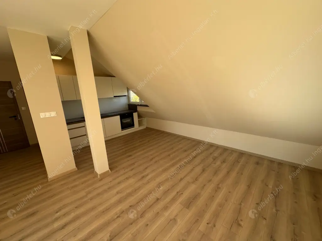 Kiadó albérlet 340000 Ft/hó áron: Budapest, XIV. kerület  Álmos vezér útja. Mérete: 71 nm, 2 szobás | Alberlet.hu - 6577656