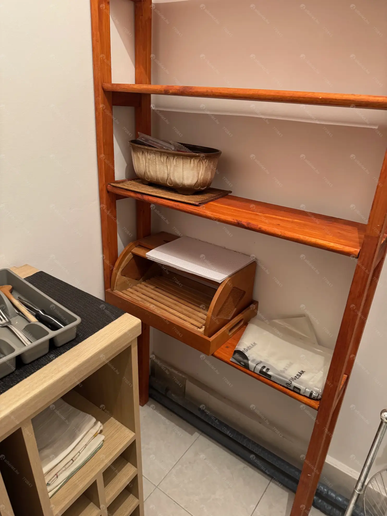 Kiadó albérlet 210000 Ft/hó áron: Budapest, XIV. kerület   Amerikai út . Mérete: 38 nm, 1 szobás | Alberlet.hu - 6590348