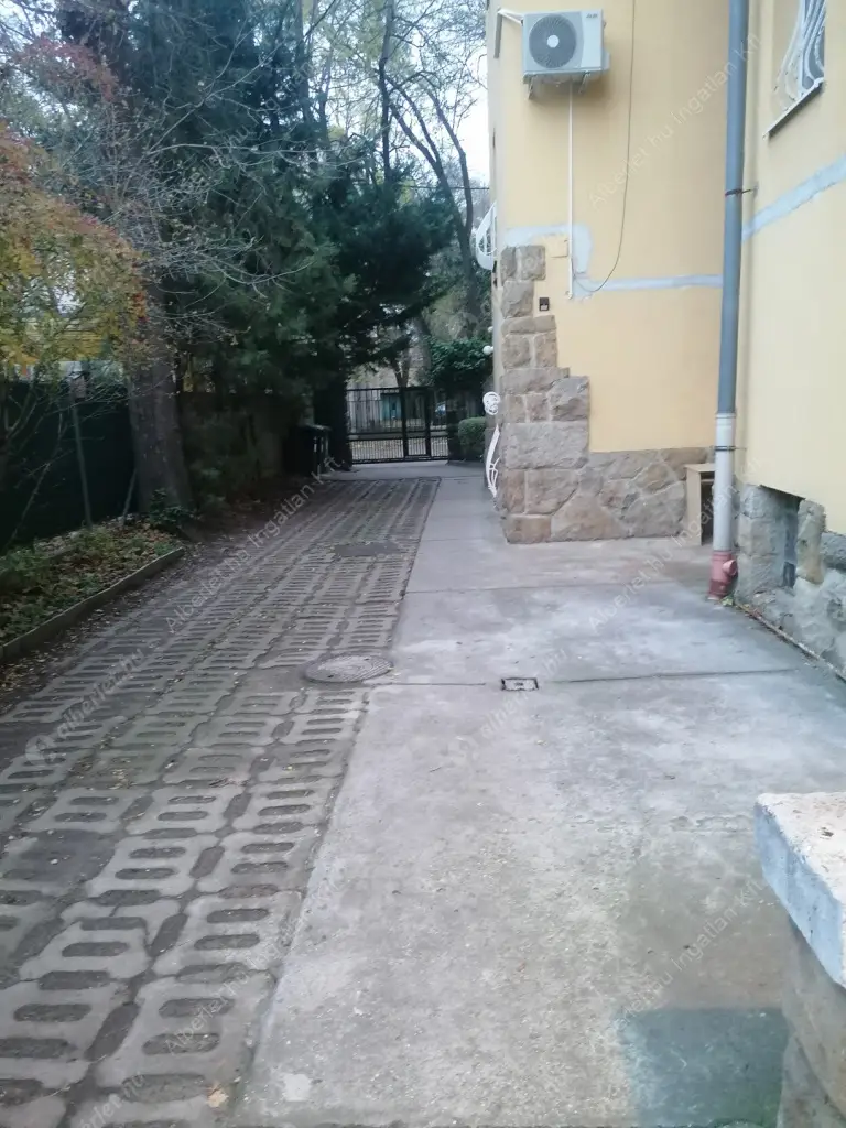 Kiadó albérlet 190000 Ft/hó áron: Budapest, XIV. kerület  Amerikai út. Mérete: 40 nm, 1 szobás | Alberlet.hu - 6596056