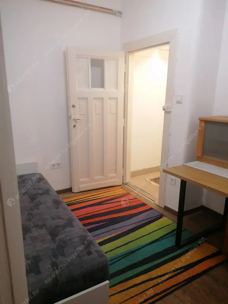 Kiadó albérlet 190000 Ft/hó áron: Budapest, XIV. kerület  Amerikai út. Mérete: 40 nm, 1 szobás | Alberlet.hu - 6596063