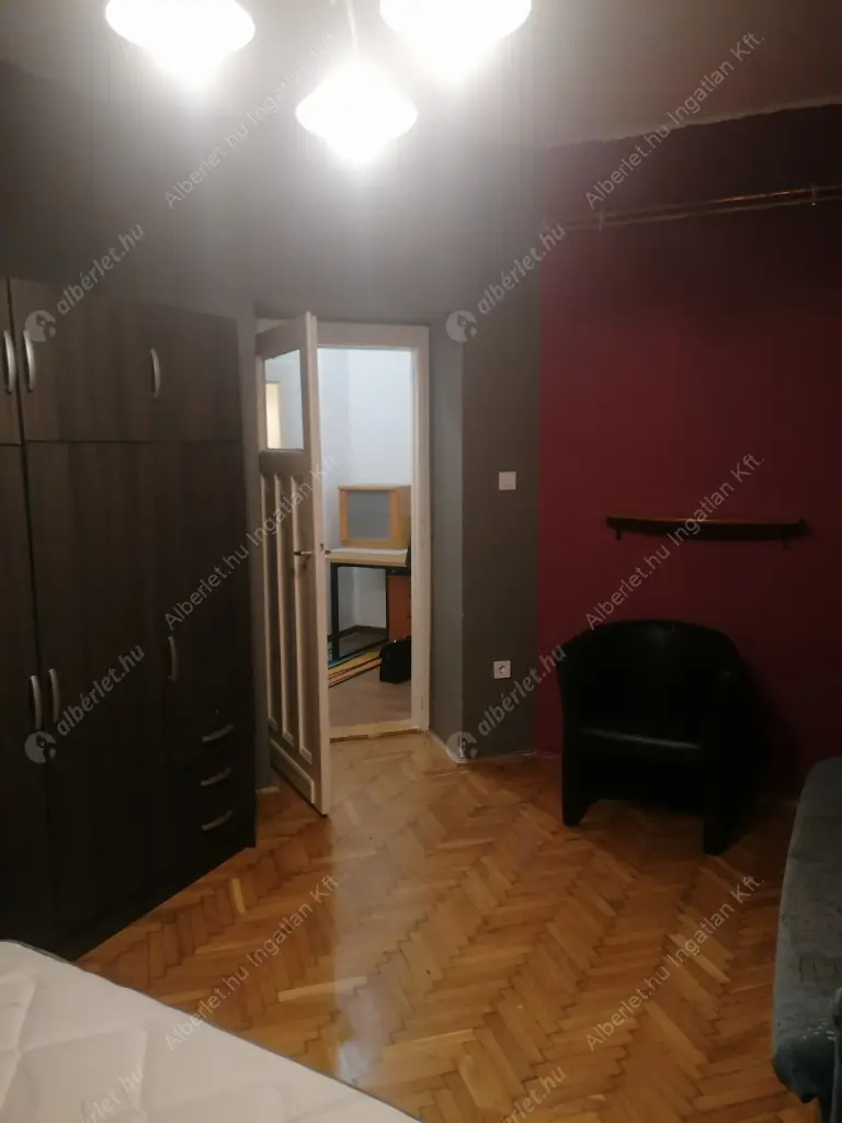 Kiadó albérlet 190000 Ft/hó áron: Budapest, XIV. kerület  Amerikai út. Mérete: 40 nm, 1 szobás | Alberlet.hu - 6596067